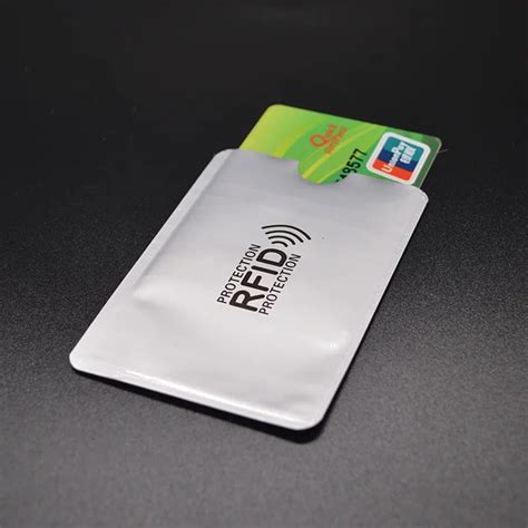 aluminum foil rfid credit card|how does rfid blocker work.